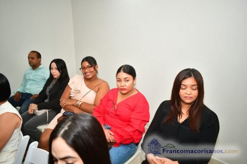 Conferencia y juramentacion de la asociacion de odontologia_00029