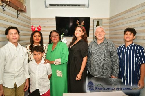 Fiesta navideña Rufino Motors 2025_00009