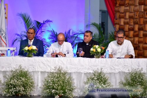 Foro aborda el futuro de la provincia Duarte_00002