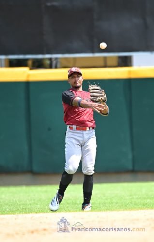 Gigantes muestran podero equipo para inicio LIDOM 2025_00014