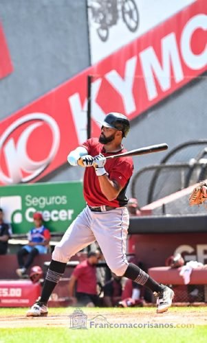 Gigantes muestran podero equipo para inicio LIDOM 2025_00023
