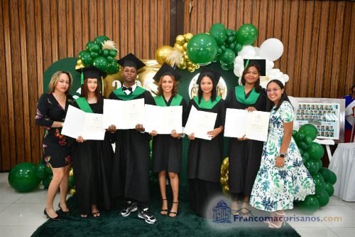 Graduacion Liceo Pedro Henriquez Ureña-Sept 00020