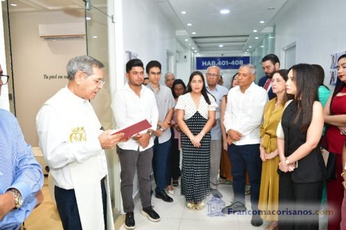 Inauguracion Consultorio Dr Carla Henriquez_00007