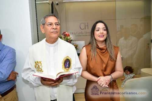 Inauguracion Consultorio Dr Carla Henriquez_00008