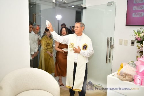 Inauguracion Consultorio Dr Carla Henriquez_00012