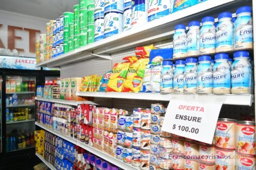 Inauguracion 'La Esquina' Luis Camilo_00012