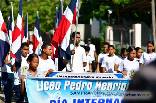 Marcha por la paz Liceo Pedro Enrrique Urena 2025_00011