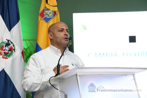 Proyección documental Islas de Plástico_00001