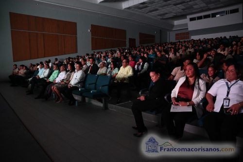 Proyección documental Islas de Plástico_00010