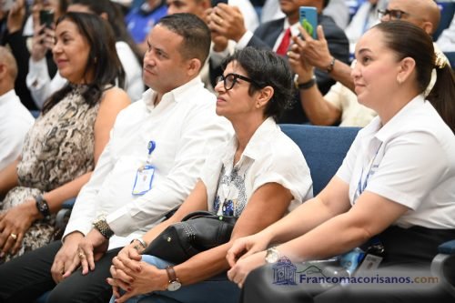 Proyección documental Islas de Plástico_00015