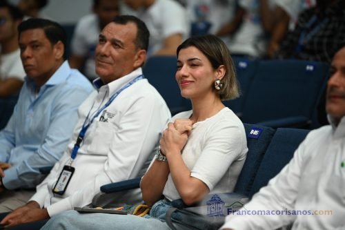 Proyección documental Islas de Plástico_00017