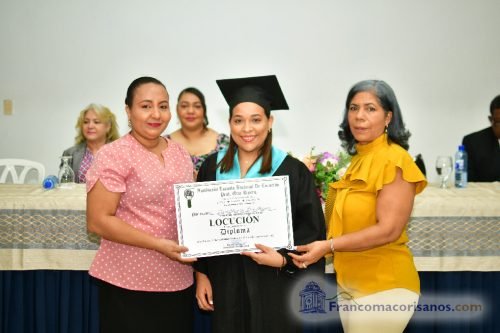 31 graduacion escuela de locucion otto rivera_00005