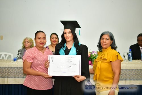 31 graduacion escuela de locucion otto rivera_00007