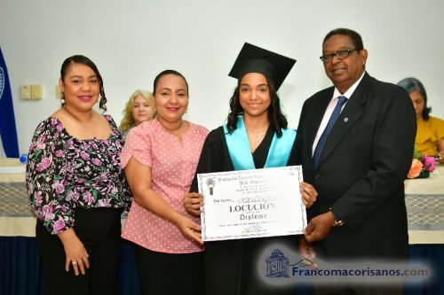 31 graduacion escuela de locucion otto rivera_00010