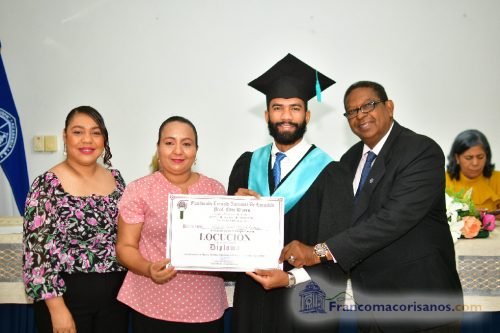 31 graduacion escuela de locucion otto rivera_00015
