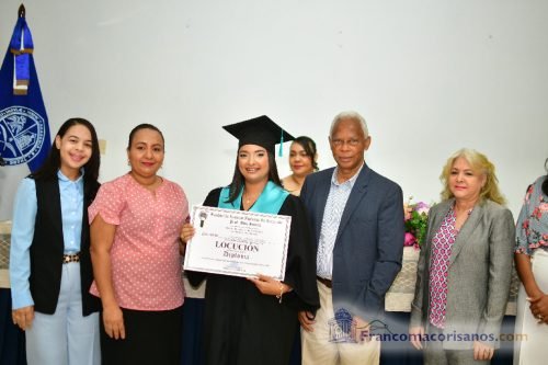 31 graduacion escuela de locucion otto rivera_00023