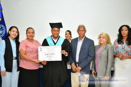 31 graduacion escuela de locucion otto rivera_00026