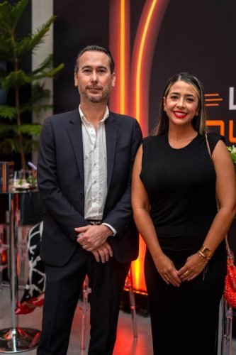 6- 5378- Andrés Vélez y Isabel Ramírez