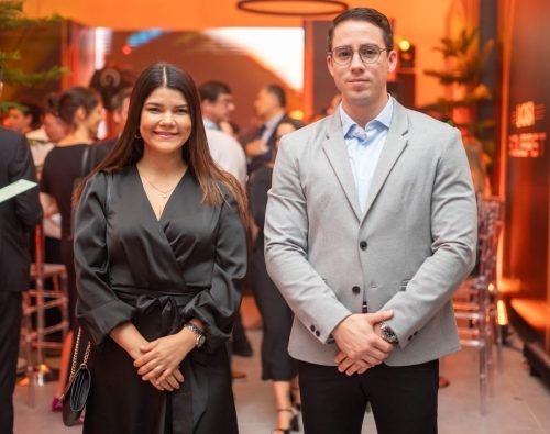 9-5418- Any Sierra y Héctor Letellier