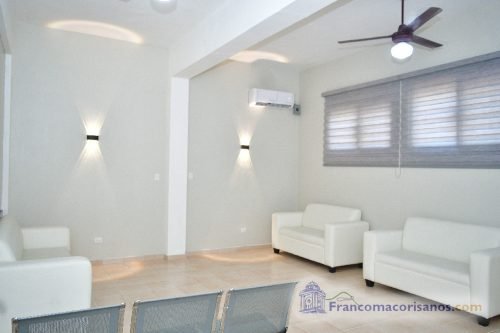 Alcalde Alex Díaz entrega dos funerarias municipales en SFM_00022