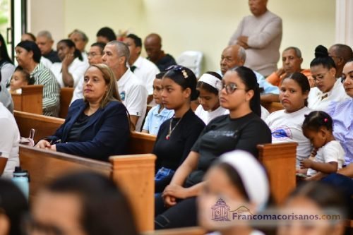 Artistas francomacorisanos rinden emotivo homenaje en el último adios al maestro Henry Hierro_00021