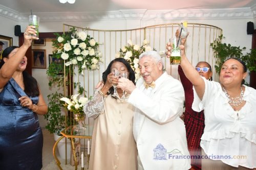 Boda de 50 años de Nereyda y Rufino_00030