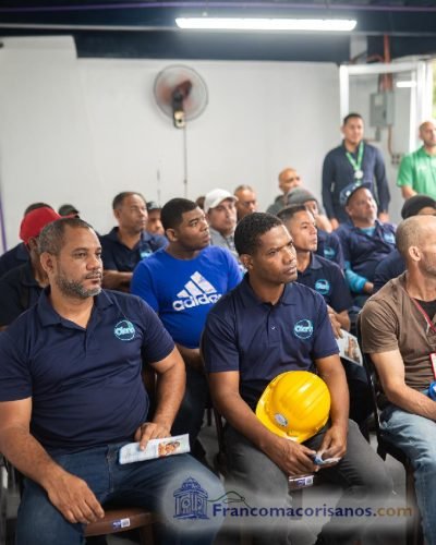 CMDSiglo 21 dicta conferencia en Olorin Industrial sobre salud masculina_00004