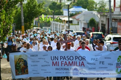 Caminata Un paso por la familia_00004