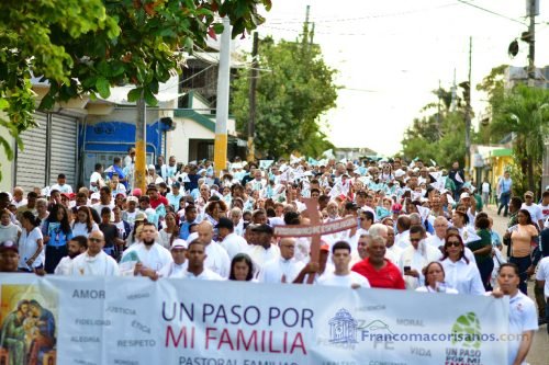 Caminata Un paso por la familia_00021