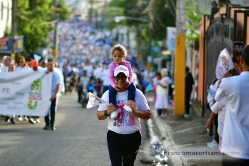 Caminata Un paso por la familia_00024
