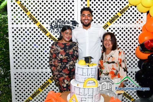 Celebracion Graduacion Ing Roger Caba 24