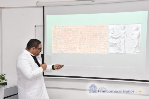 Centro Medico Docente Siglo 21 anuncia Oncocentro 2026_00010