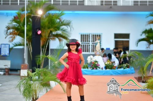 Colegio La Altagracia Presentó Pasarela Talent Show 1