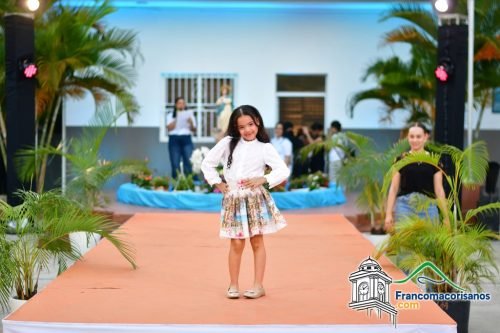 Colegio La Altagracia Presentó Pasarela Talent Show 10