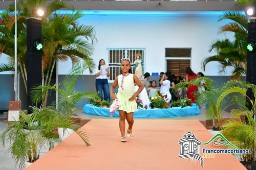 Colegio La Altagracia Presentó Pasarela Talent Show 15