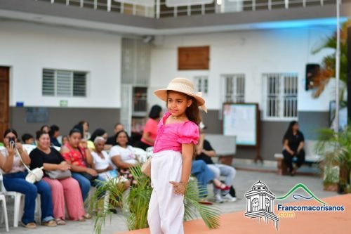 Colegio La Altagracia Presentó Pasarela Talent Show 23