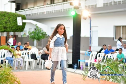 Colegio La Altagracia Presentó Pasarela Talent Show 27