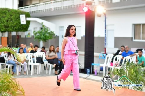 Colegio La Altagracia Presentó Pasarela Talent Show 29