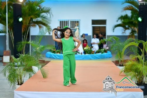 Colegio La Altagracia Presentó Pasarela Talent Show 6