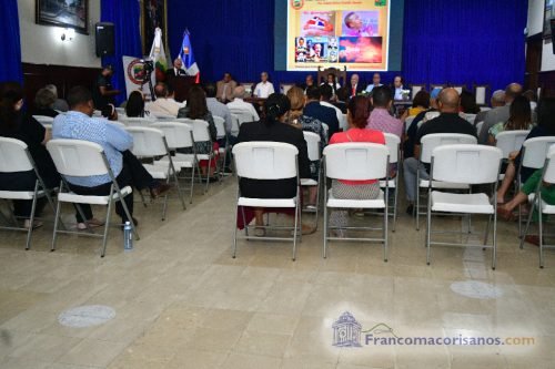 Conferencia Tres Poemas Audiovisuales para La Patria_00011