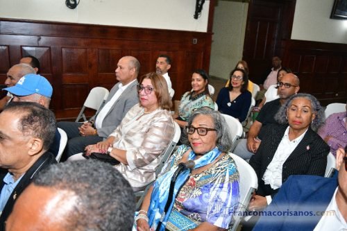 Conferencia Tres Poemas Audiovisuales para La Patria_00014