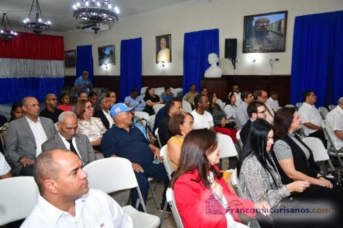 Conferencia Tres Poemas Audiovisuales para La Patria_00022