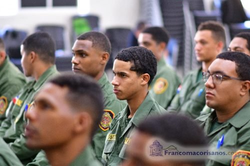 Culminacion taller de primeros auxilios bomberos_00023