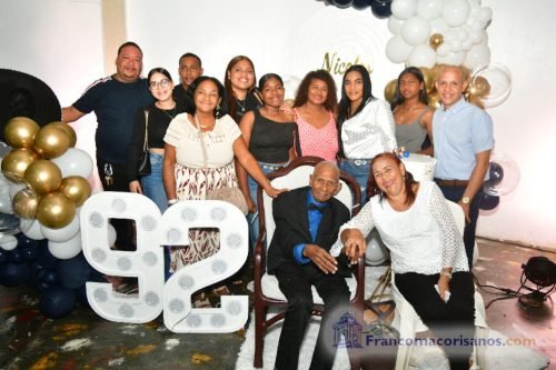 Cumpleaños de 92 de Nicolas Reyes_00029