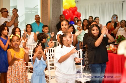 Cumpleaños de Niña Litsy Miracles Rodríguez Martínez en Still Brill 2025_00010