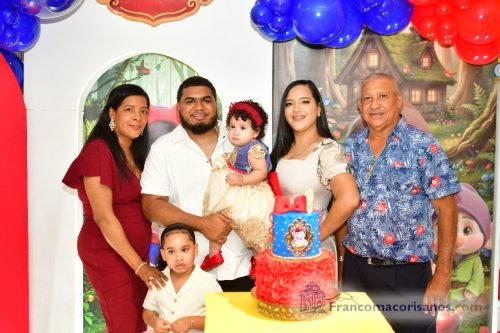 Cumpleaños de Niña Litsy Miracles Rodríguez Martínez en Still Brill 2025_00024