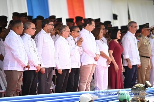 Desfileduarte21300017