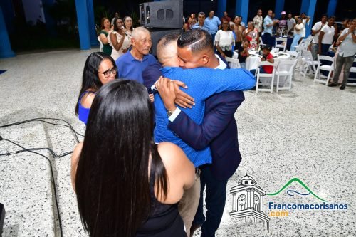 Fiesta De Graduacion De Henry Milagro Rosario Peña 10