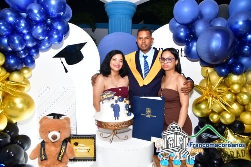 Fiesta De Graduacion De Henry Milagro Rosario Peña 25