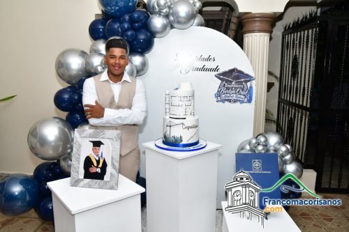 Fiesta De Graduacion De Oriol Almontes Ramos 01
